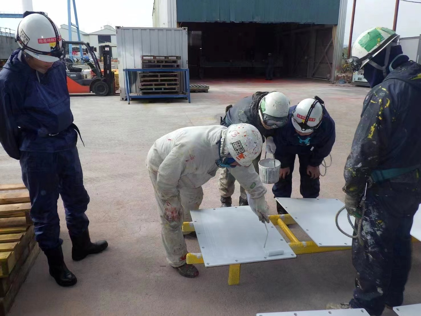 日本涂装工，不要求日语，月薪30万日元起