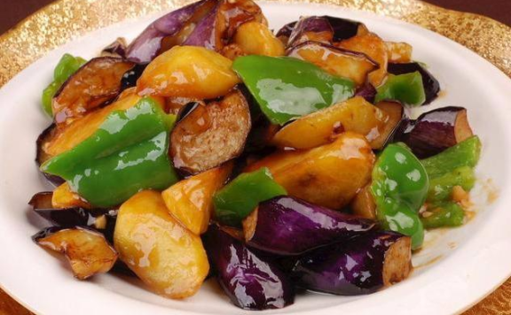 新西兰招募东北菜厨师，会东北菜、麻辣烫